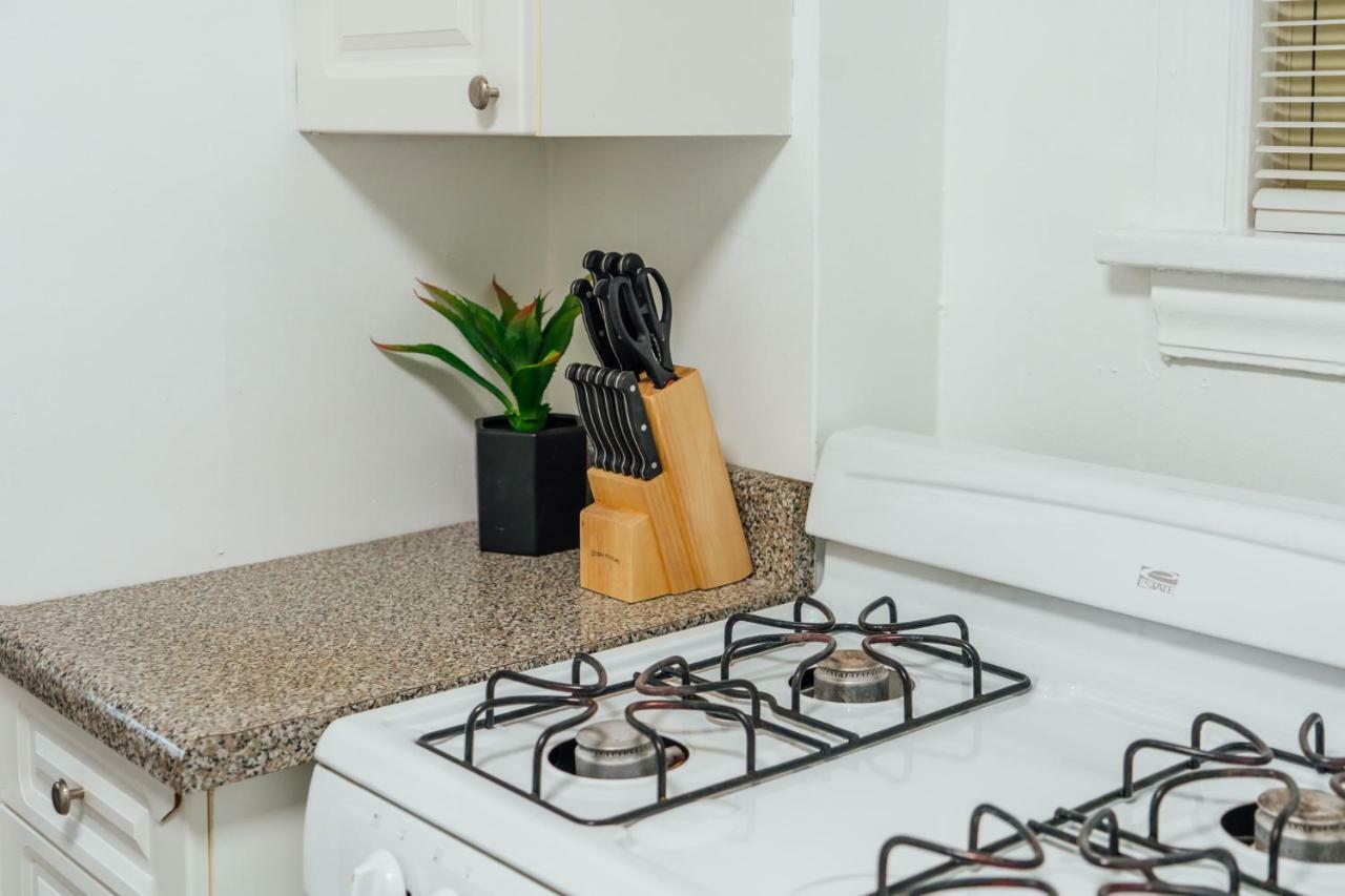 1Br Modern Apt In The Heart Of The City - Marshfield G Чикаго Экстерьер фото
